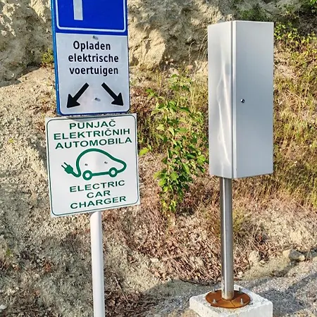 Seoski Turizam Feniks - Ostrog Vilă Kosjeric